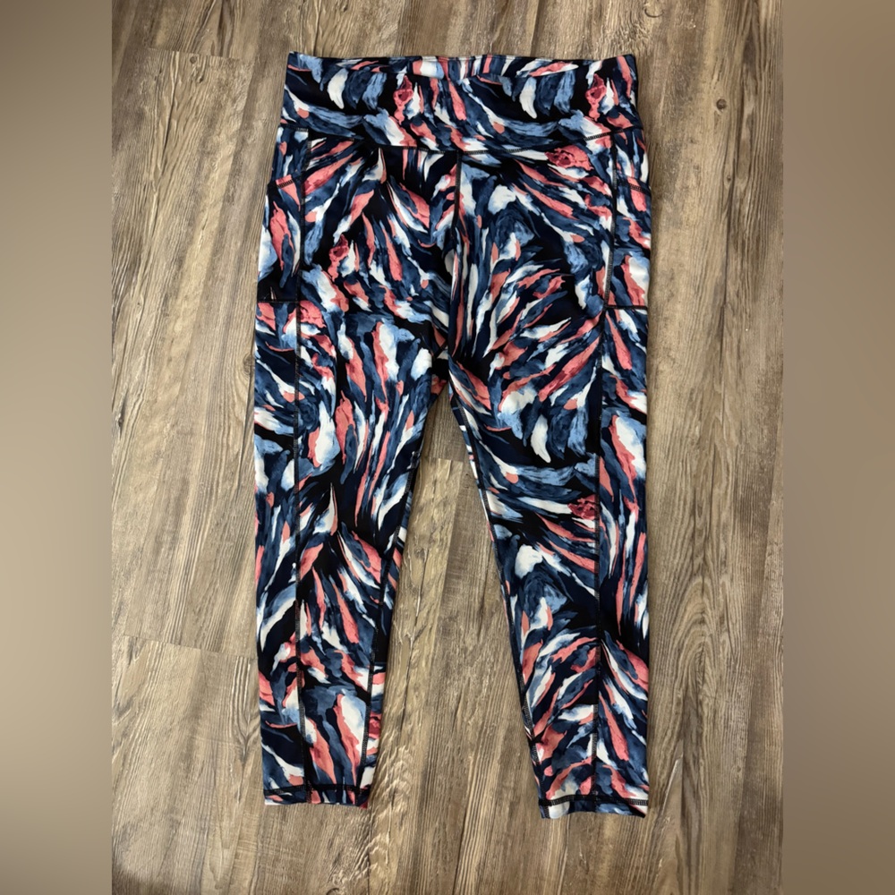 Ideology Red and Blue Leggings Dynamic Abstract Design EUC